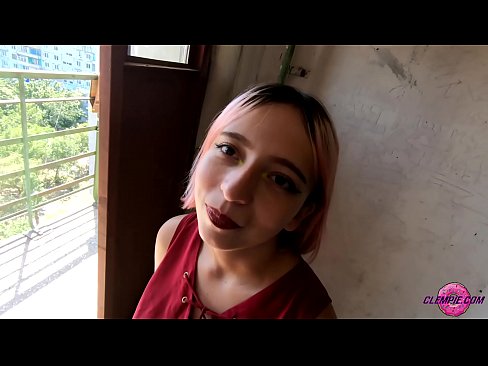 ❤️ شاگرد سينوئل چوسي ٿو هڪ اجنبي کي ٻاهر جي پوئتي ۾ - هن جي منهن تي ❌  ❌️❤